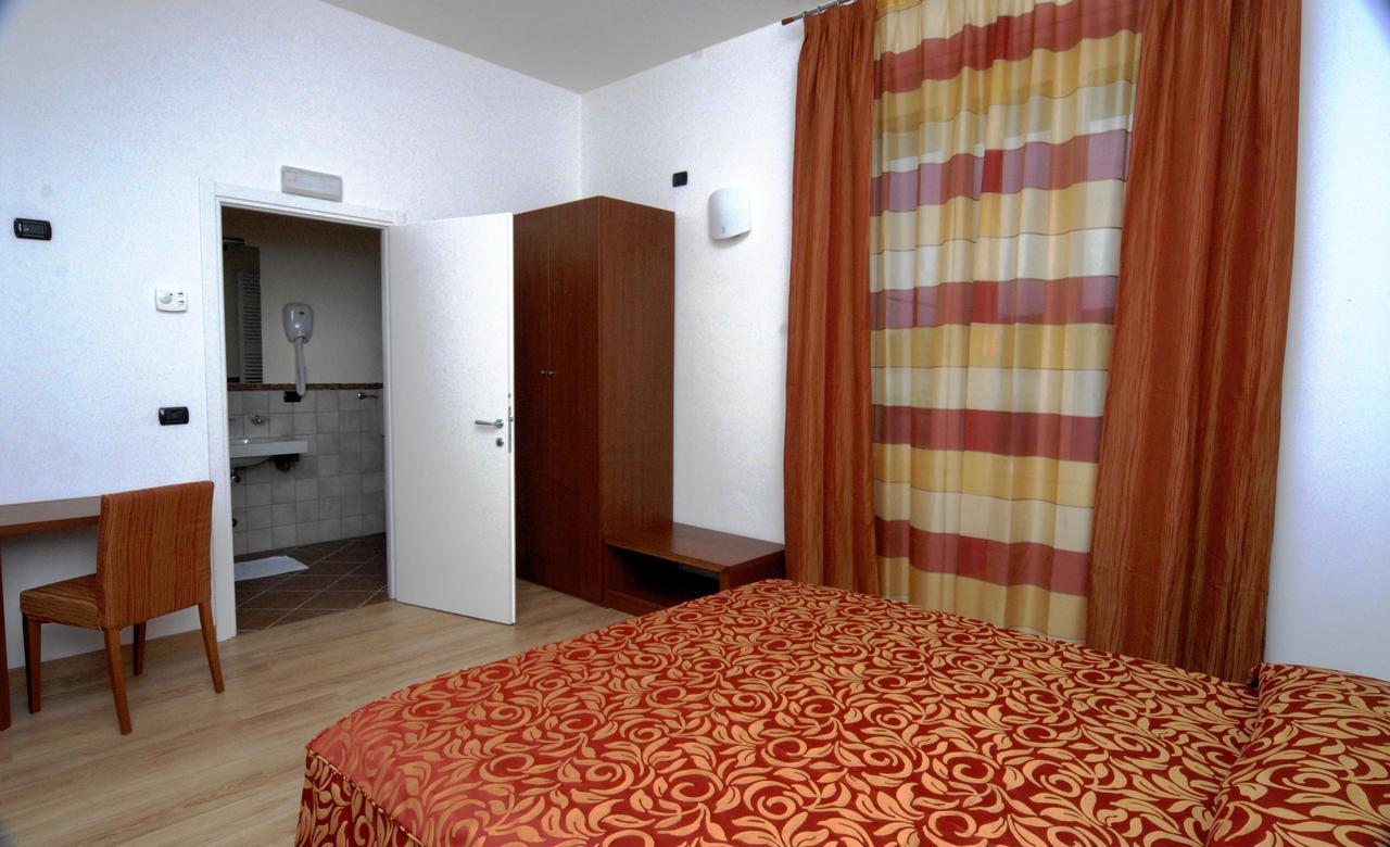 Hotel Eolo Sermide Luaran gambar