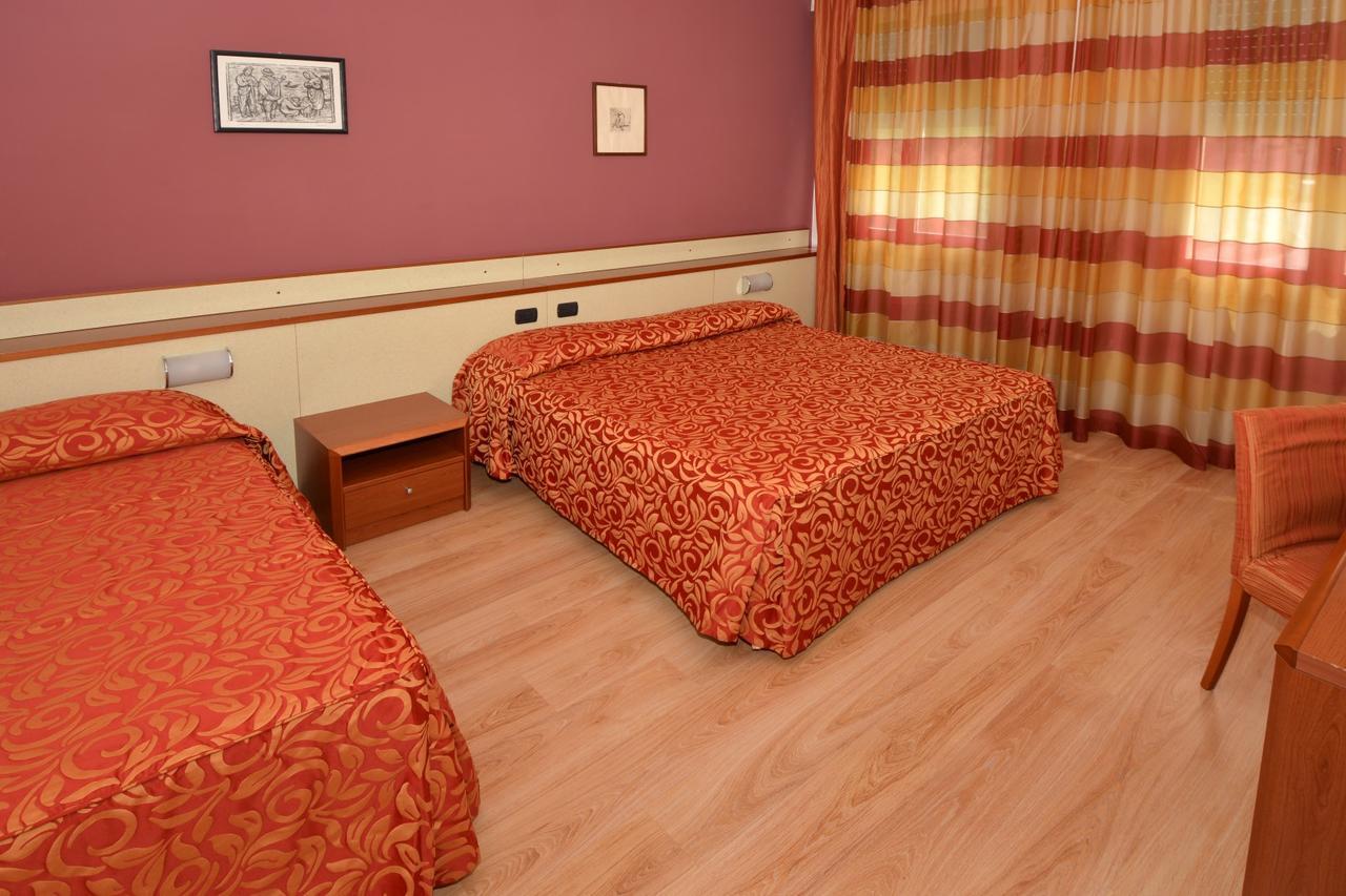 Hotel Eolo Sermide Luaran gambar