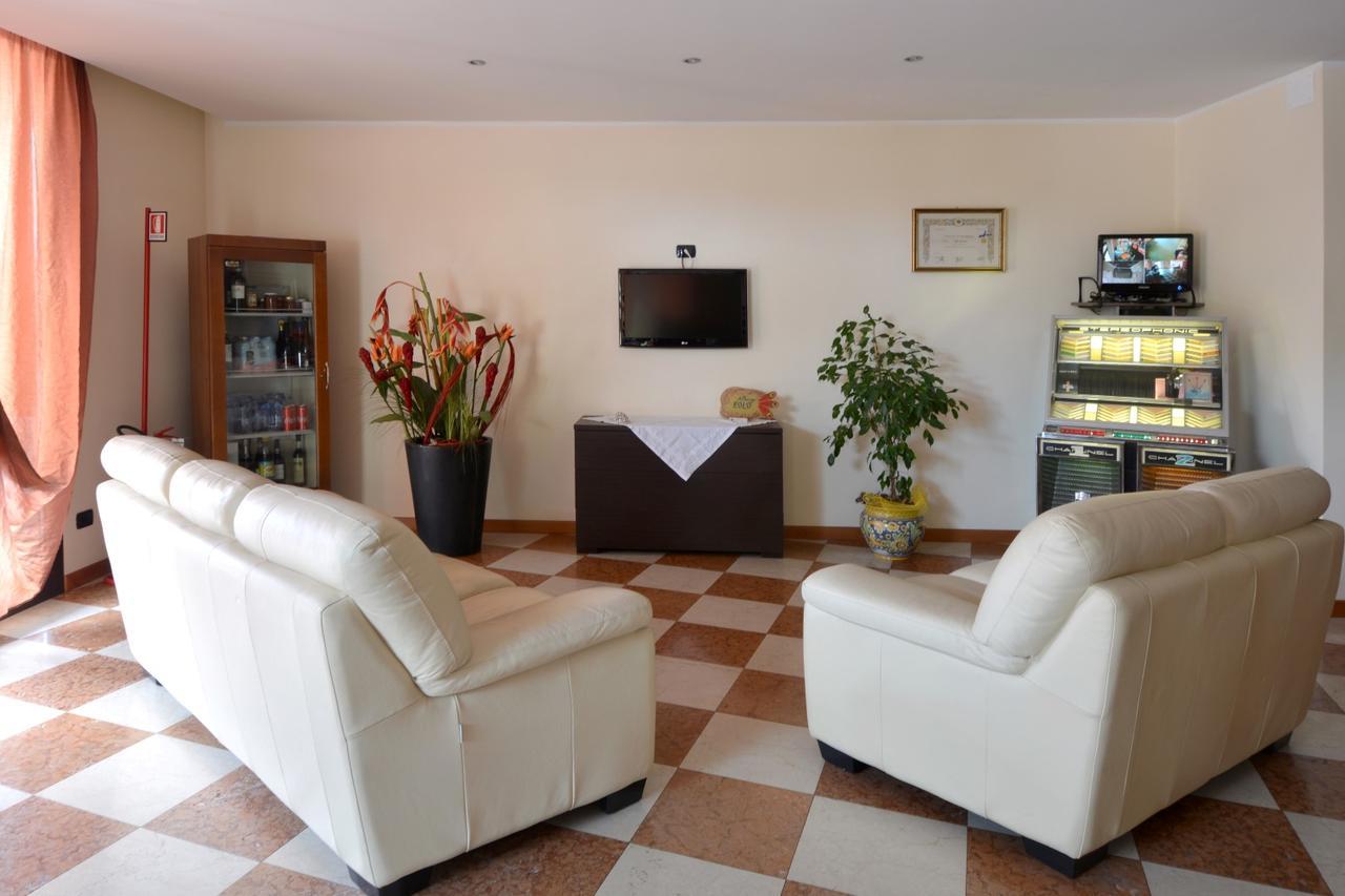 Hotel Eolo Sermide Luaran gambar
